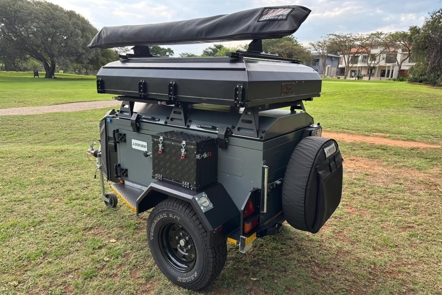 Compact off-road camping trailer in South Africa, the kind of lightweight trailer popular with Suzuki Jimny owners